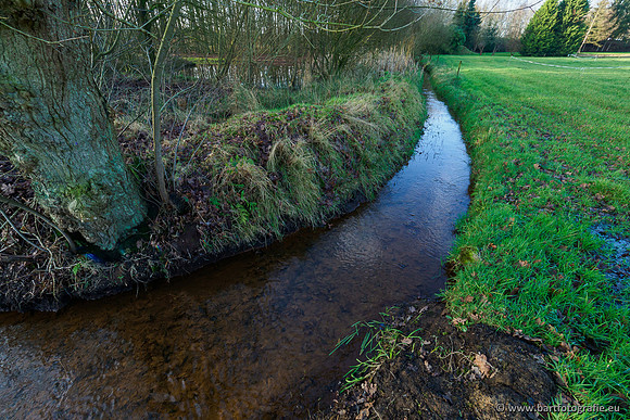 Zuidelijke Heerdense beek 240419-044